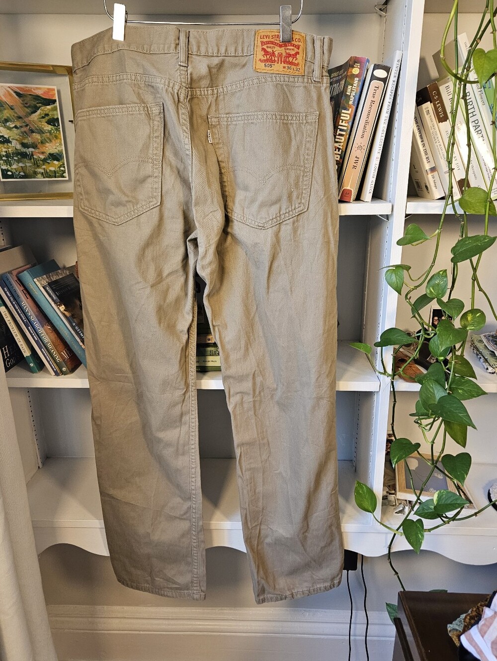 Levi 505 Jeans Khaki Cream Size 36 X 32 Preppy